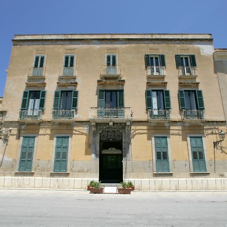 Al Bastione Imperiale Hotel Trapani Exterior photo